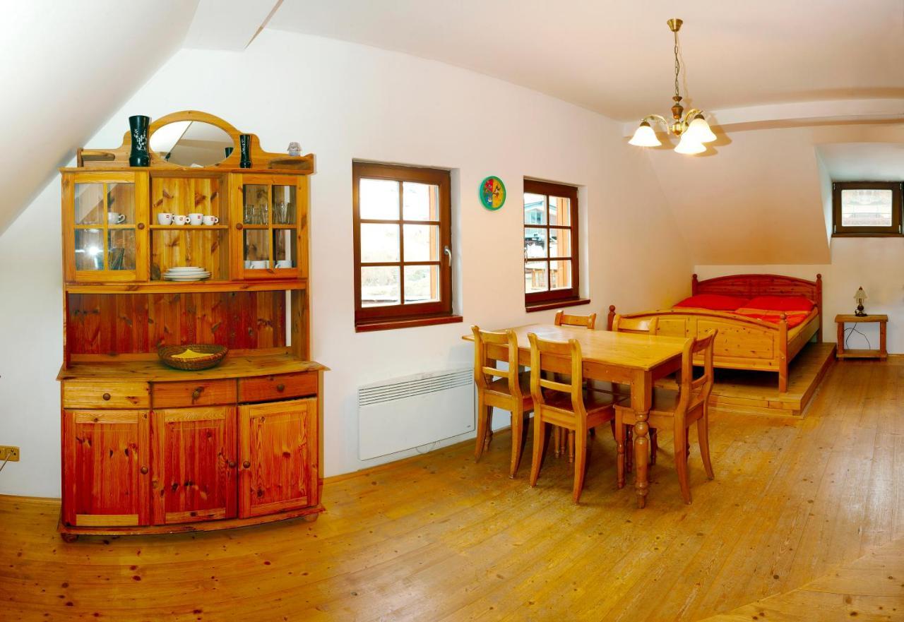 Hotel Bret Cz Žacléř Esterno foto